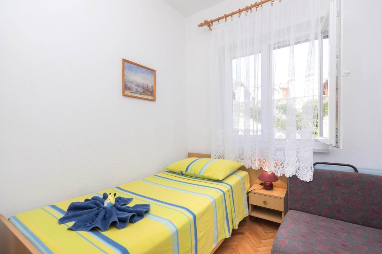Apartman Salis *